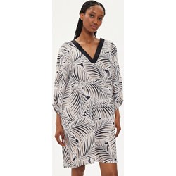 Sukienka Selmark w abstrakcyjnym wzorze z długim rękawem mini casual  - zdjęcie produktu