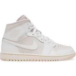 Buty sportowe damskie Nike sneakersy białe na wiosnę sznurowane  - zdjęcie produktu