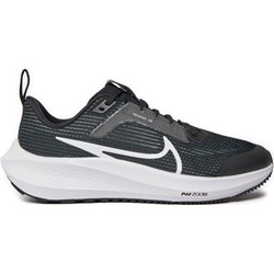 Buty sportowe damskie Nike zoom na płaskiej podeszwie  - zdjęcie produktu