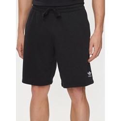 Spodenki męskie Adidas czarne w sportowym stylu  - zdjęcie produktu
