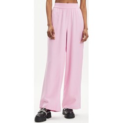 Spodnie damskie Vero Moda w stylu retro  - zdjęcie produktu