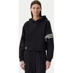 Bluza damska Adidas w sportowym stylu  - zdjęcie produktu