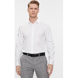 Koszula męska biała Hugo Boss z klasycznym kołnierzykiem  - zdjęcie produktu