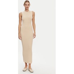 Sukienka Kontatto na spacer z okrągłym dekoltem maxi  - zdjęcie produktu