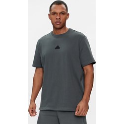 T-shirt męski Adidas z krótkim rękawem  - zdjęcie produktu