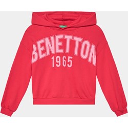 Bluza dziewczęca United Colors Of Benetton czerwona w nadruki  - zdjęcie produktu