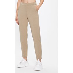 Spodnie damskie w sportowym stylu  - zdjęcie produktu