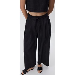 Reserved spodnie damskie  - zdjęcie produktu