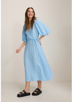 Reserved - Muślinowa sukienka midi - jasnoniebieski Reserved Reserved - kod rabatowy