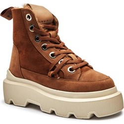 Botki Inuikii z tworzywa sztucznego  - zdjęcie produktu