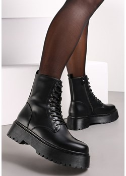 Czarne Botki Workery na Platformie ze Sznurowaniem Ixuelli okazyjna cena born2be.pl - kod rabatowy