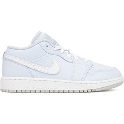 Buty sportowe damskie białe Nike sneakersy sznurowane  - zdjęcie produktu