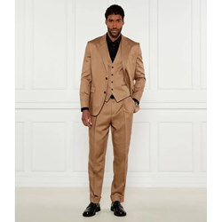 Garnitur męski Hugo Boss  - zdjęcie produktu