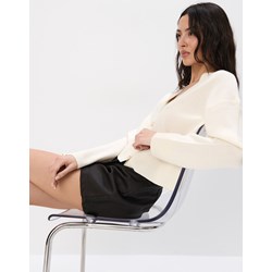 Sweter damski Mohito z dekoltem v  - zdjęcie produktu