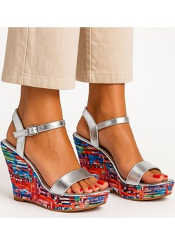 Srebrne sandały damskie na koturnie i platformie /F5-1 15687 T182/ okazja Pantofelek24.pl - kod rabatowy