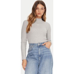 Sweter damski Guess - MODIVO - zdjęcie produktu