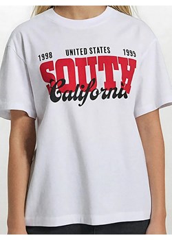 Sinsay - Koszulka oversize z napisem - biały Sinsay Sinsay - kod rabatowy