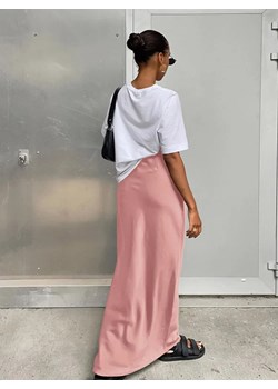 Satynowa długa spódnica - Różowy Intimica wyprzedaż Intimica.pl - kod rabatowy