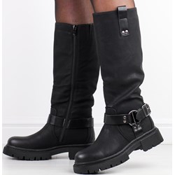 Kozaki damskie Potocki z zamkiem na płaskiej podeszwie  - zdjęcie produktu