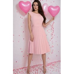 Sukienka Numoco z krótkim rękawem z okrągłym dekoltem  - zdjęcie produktu