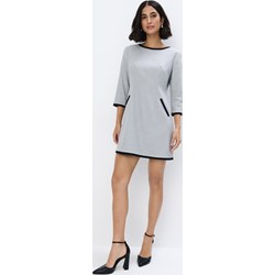 Mohito sukienka z długimi rękawami z okrągłym dekoltem  - zdjęcie produktu