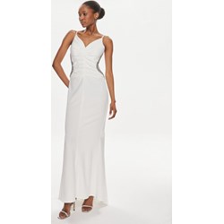 Sukienka Rinascimento na ramiączkach maxi z dekoltem w serek  - zdjęcie produktu