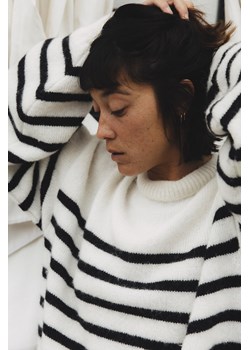 Striped Wool Sweater - Vintage White Surf Inc. Surf Inc - kod rabatowy
