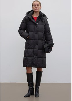 Estro: Czarna kurtka damska na zimę z puchem gęsim przed kolano Estro Estro - kod rabatowy