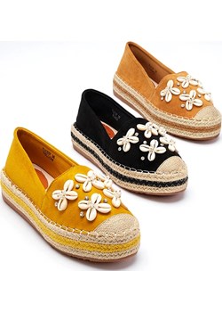 Czarne damskie espadryle na platformie z ozdobami Izira - Obuwie Royalfashion.pl royalfashion.pl - kod rabatowy