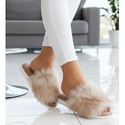 Klapki damskie Pantofelek24 casual na płaskiej podeszwie  - zdjęcie produktu