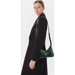 Torebka hobo Guess - MODIVO - zdjęcie produktu