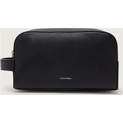 Kosmetyczka męska Calvin Klein - Gomez Fashion Store - zdjęcie produktu