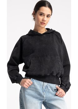 Ciemnoszara bluza z kapturem z efektem sprania krój boxy, kolor - czarny, Young Reporter - kod rabatowy