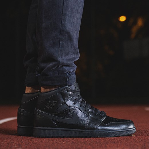 BUTY NIKE AIR JORDAN 1 MID 554724 030 sneakerstudio pl BUTY NIKE AIR JORDAN 1 MID 554724 030 sneakerstudio pl