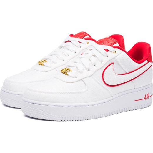 Białe buty sportowe damskie Nike do biegania na platformie Białe buty sportowe damskie Nike do biegania na platformie