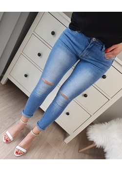 Spodnie jeansowe z rozcięciami (XS) okazja MON BOUTIQUE - kod rabatowy