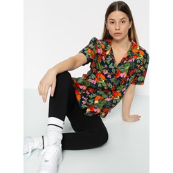 Vans w kwiaty, modne kolekcje 2020 w Domodi Vans w kwiaty, modne kolekcje 2020 w Domodi