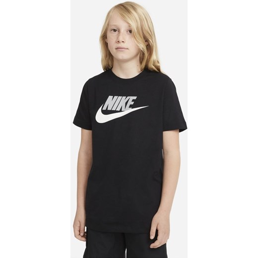 Bawełniany T-shirt dla dużych dzieci Nike Sportswear - Czerń Nike S Nike poland