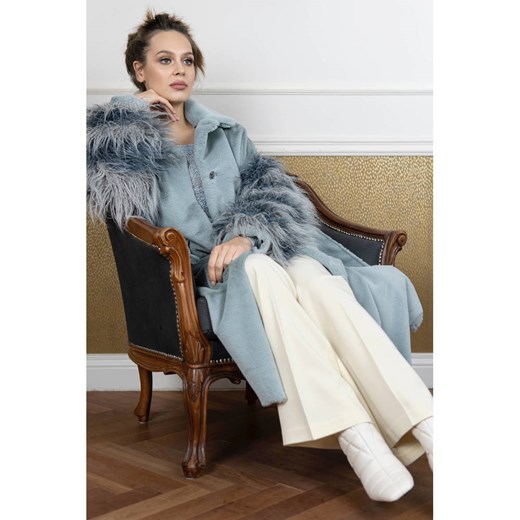 Długi płaszcz ze sztucznego futra z puszystymi rękawami Fortini S wyprzedaż showroom.pl