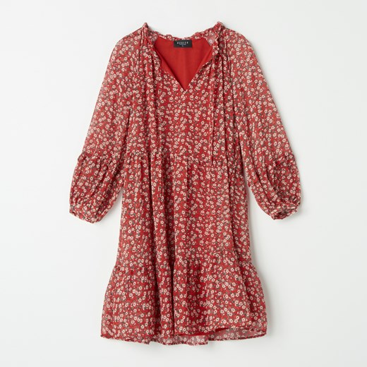 Mohito - Szyfonowa sukienka w kwiaty - Czerwony Mohito 32 promocyjna cena Mohito