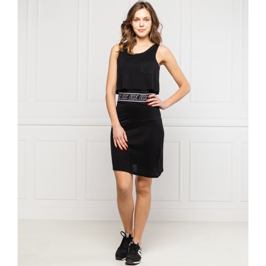Armani Exchange Sukienka Armani Exchange M wyprzedaż Gomez Fashion Store