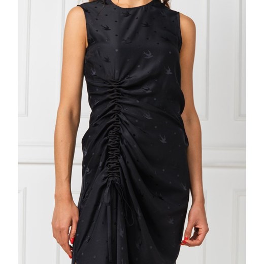 McQ Alexander McQueen Jedwabna sukienka DRAPE 36 promocyjna cena Gomez Fashion Store