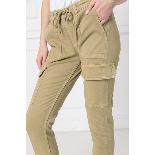 Pepe Jeans London Spodnie Jogger CRUSADE | Relaxed fit | mid waist 26/32 Gomez Fashion Store okazja