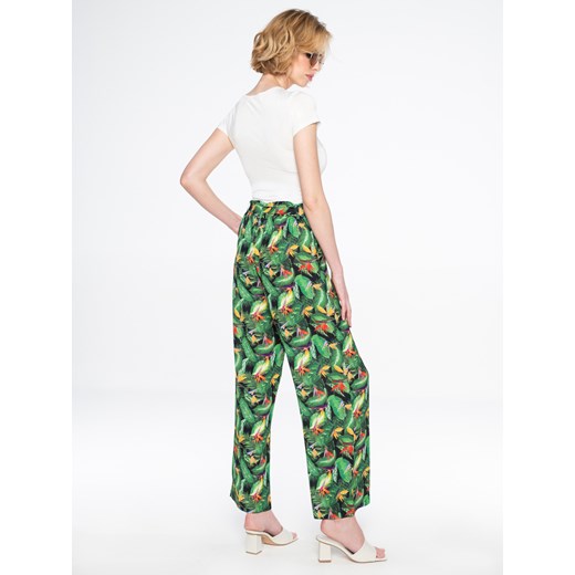 Spodnie w tropikalny wzór Smashed Lemon 20190 Smashed Lemon 34 Eye For Fashion