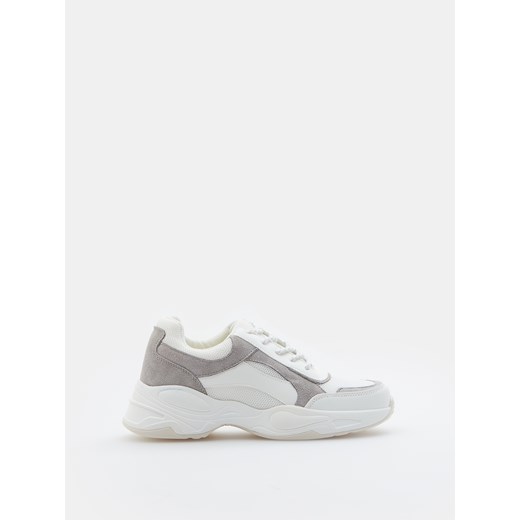Mohito - Sneakersy ze skórzanymi wstawkami - Biały Mohito 36 Mohito