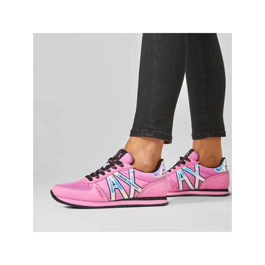 Buty sportowe damskie Armani Exchange sneakersy różowe sznurowane 