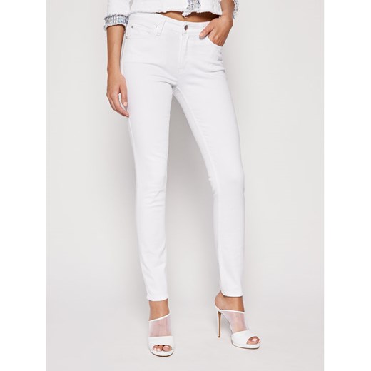 Calvin Klein Jeans Jeansy Skinny Fit J20J213858 Biały Skinny Fit 26_32 wyprzedaż MODIVO