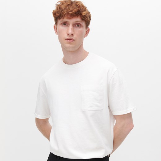 Reserved - Gladki T-shirt z kieszenią - Biały Reserved XL Reserved promocyjna cena