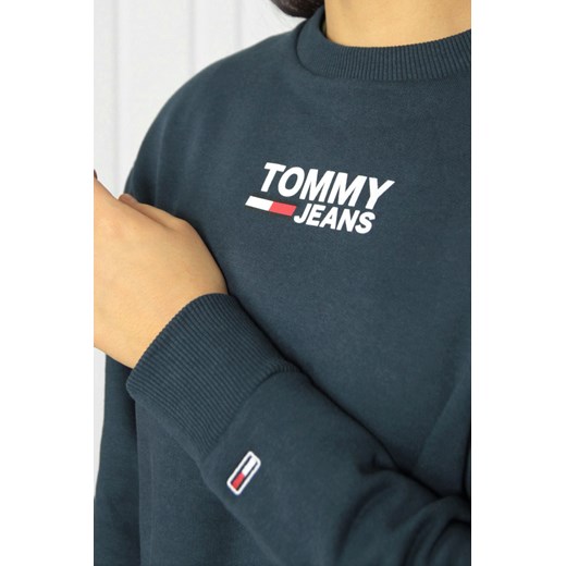 Bluza damska Tommy Hilfiger z napisami krótka w stylu młodzieżowym 