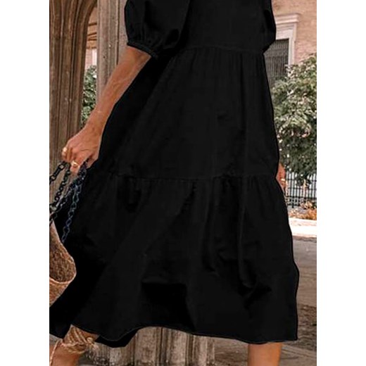 Czarna sukienka Sandbella z długimi rękawami 